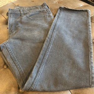 Old Navy 32x32 Grey Denim Slim Straight Etroit Jeans